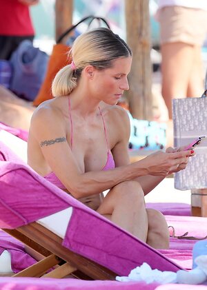 Michelle Hunziker leaked photo #898