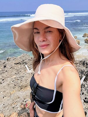 Michelle Monaghan leaked photo #110