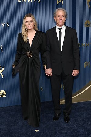 Michelle Pfeiffer leaked photo #44