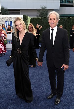 Michelle Pfeiffer leaked photo #45