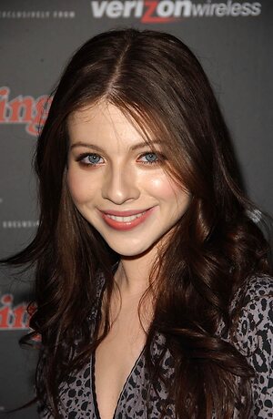 Michelle Trachtenberg leaked photo #34