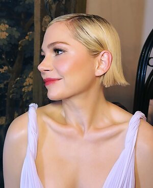 Michelle Williams leaked photo #43