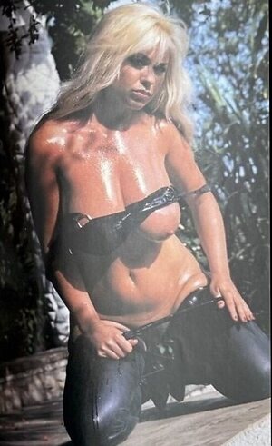 Michelle Willings Nude Leaked Photo #6
