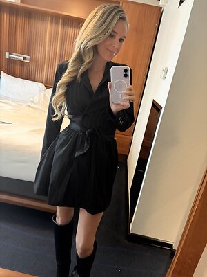 Michellek4040 leaked photo #40