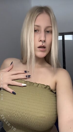 Michelle_TSM leaked photo #38