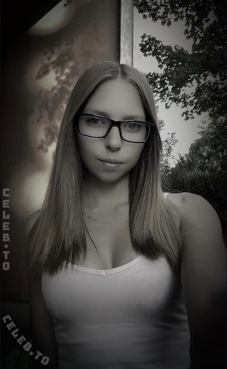 Michi Müller Nude Leaked Photos