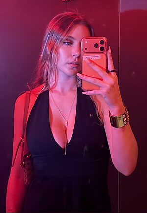 Micol Pontiero leaked photo #5