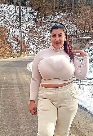 Middle Eastern North Nude Leaked Photo #39