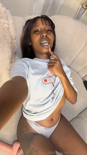 Midnight Kali Nude Leaked Photo #21