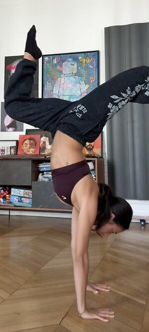 Miel Abitbol leaked photo #7