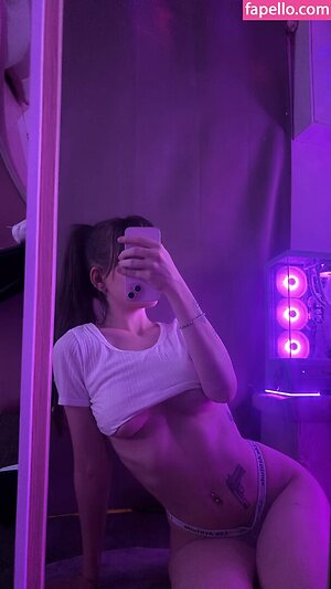 MielBTBF leaked photo #7