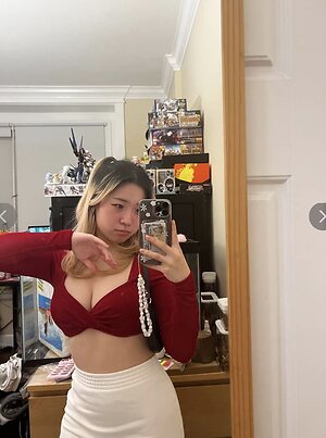 mii.lily Nude Leaked Photo #5