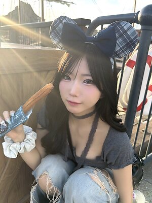 Miina Yoneda leaked photo #3
