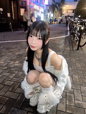 Miina Yoneda leaked photo #39