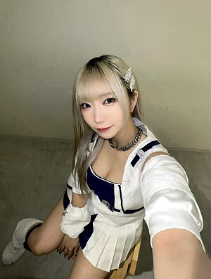 Miina Yoneda leaked photo #70
