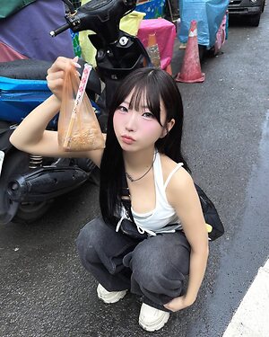 Miina Yoneda leaked photo #81