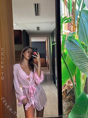 Mikaela Lafuente Nude Leaked Photo #271