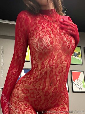 Mikaela Lafuente leaked photo #1019