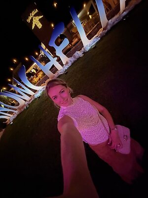 Mikaela Shiffrin Nude Leaked Photo #17