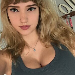 Mikahhlynn Nude Leaked Photo #60