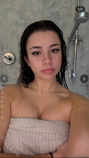 Mikayla Campinos Nude Leaked Photo #2