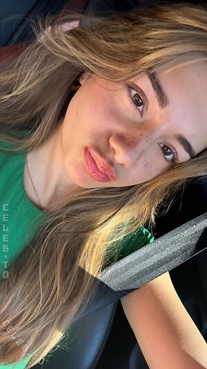 Mikayla Campinos