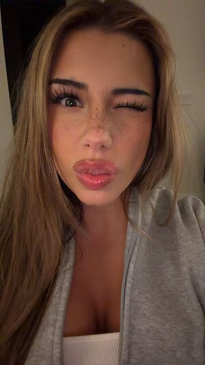 Mikayla Campinos