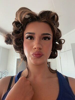 Mikayla Campinos