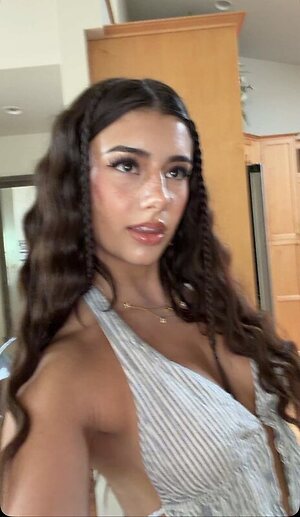 Mikayla Campinos
