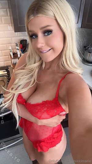 Mikki Marie photo