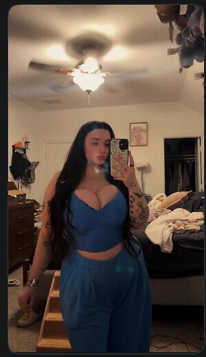 MikkiMac leaked photo #3
