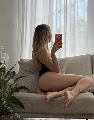 Mila Klein leaked photo #462