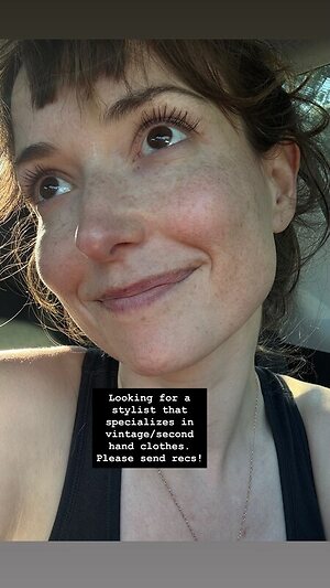 Milana Vayntrub