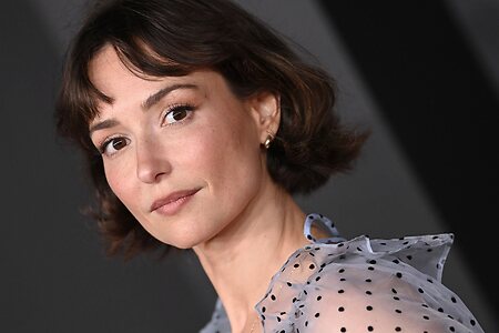 Milana Vayntrub leaked photo #101