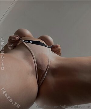 Milena Laplassotte leaked photo #21