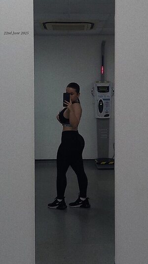 milena roberts leaked photo #2