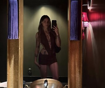 milenamsmith leaked photo #25