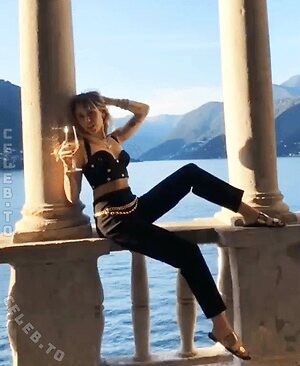 Miley Cyrus Nude Leaked Photo #104