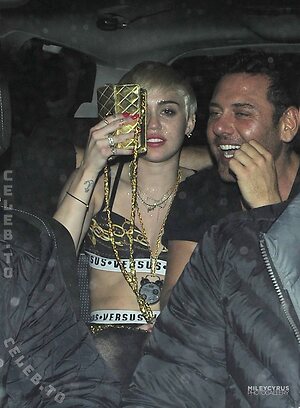 Miley Cyrus Nude Leaked Photo #120