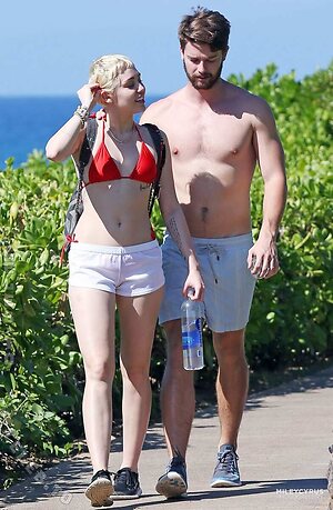 Miley Cyrus Nude Leaked Photo #179