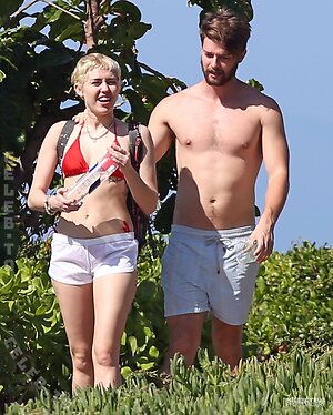 Miley Cyrus Nude Leaked Photo #180