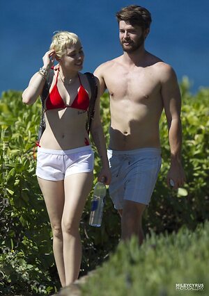 Miley Cyrus Nude Leaked Photo #190