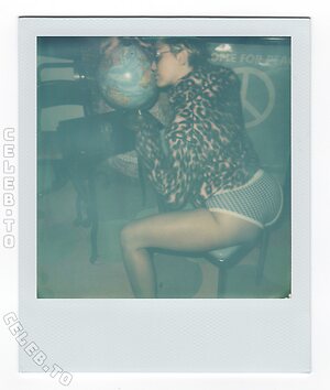 Miley Cyrus Nude Leaked Photo #361