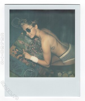 Miley Cyrus Nude Leaked Photo #383