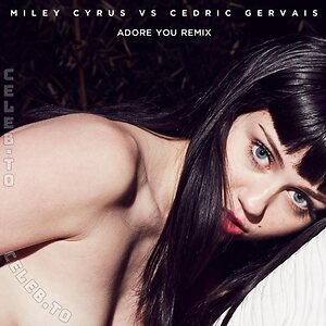 Miley Cyrus Nude Leaked Photo #444