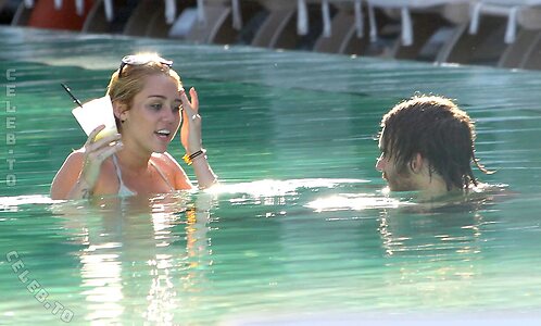 Miley Cyrus photo
