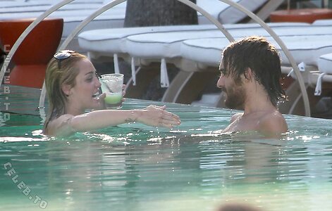 Miley Cyrus photo