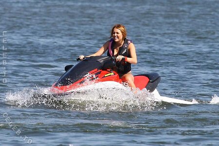 Miley Cyrus photo