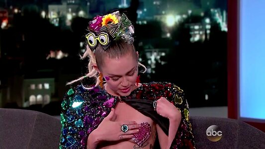 Miley Cyrus leaked photo #943
