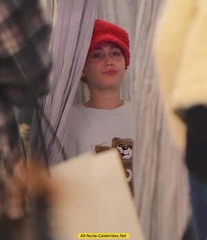 Miley Cyrus leaked photo #964